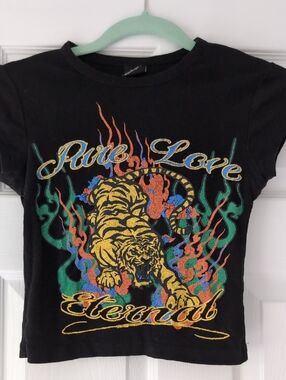 Urban Outfitters Black Tee with Gold Tiger and Multicolor Flame Details